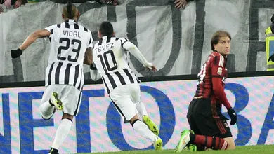 Juventus n&atilde;o brilhou, mas fez o suficiente para passar tranquilamente pelo Milan
