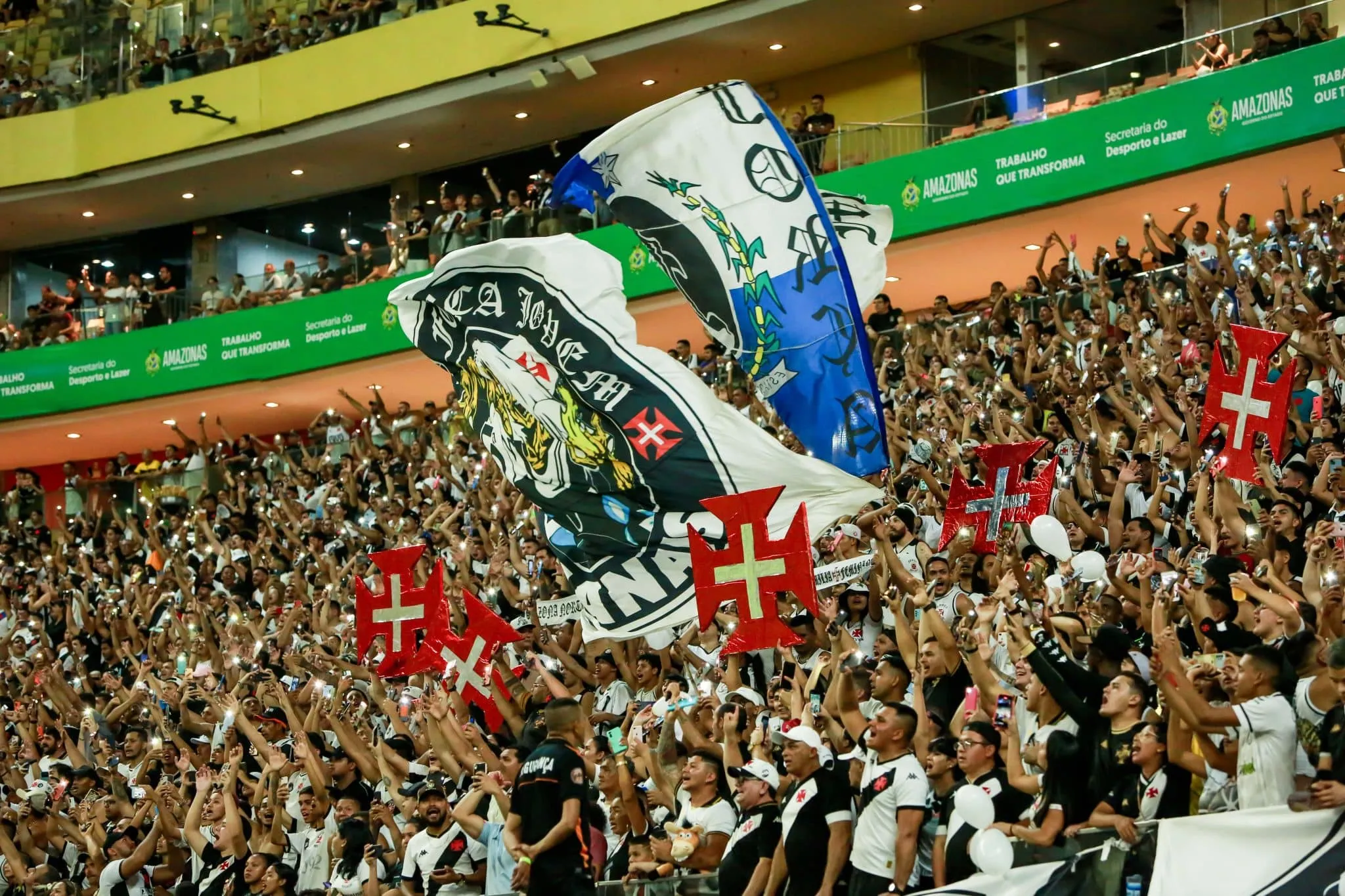 Vasco j&aacute; arrecadou milh&otilde;es com jogos fora do Rio no Carioca