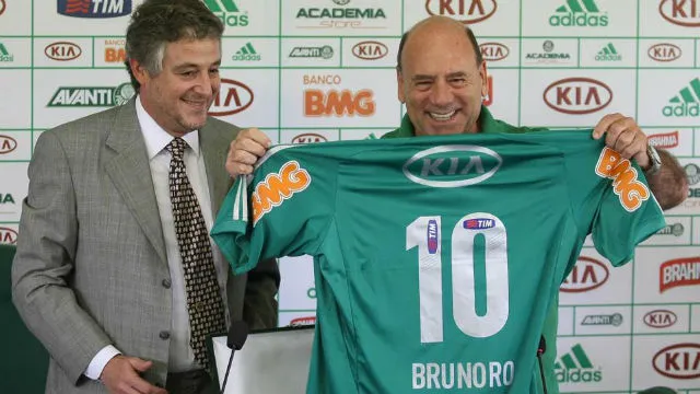 A sa&iacute;da de Vilson e o complexo de inferioridade do Palmeiras