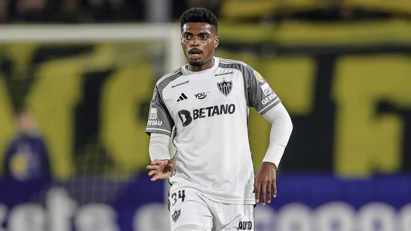 Gr&ecirc;mio encaminha contrata&ccedil;&atilde;o de Jemerson, titular do Atl&eacute;tico-MG