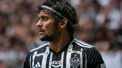 Scarpa tem estreia animadora no Atl&eacute;tico-MG e em lado diferente de onde brilhou