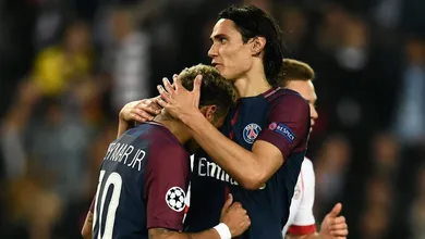 Cavani: &ldquo;Eu sou um oper&aacute;rio do futebol, n&atilde;o uma estrela&rdquo;