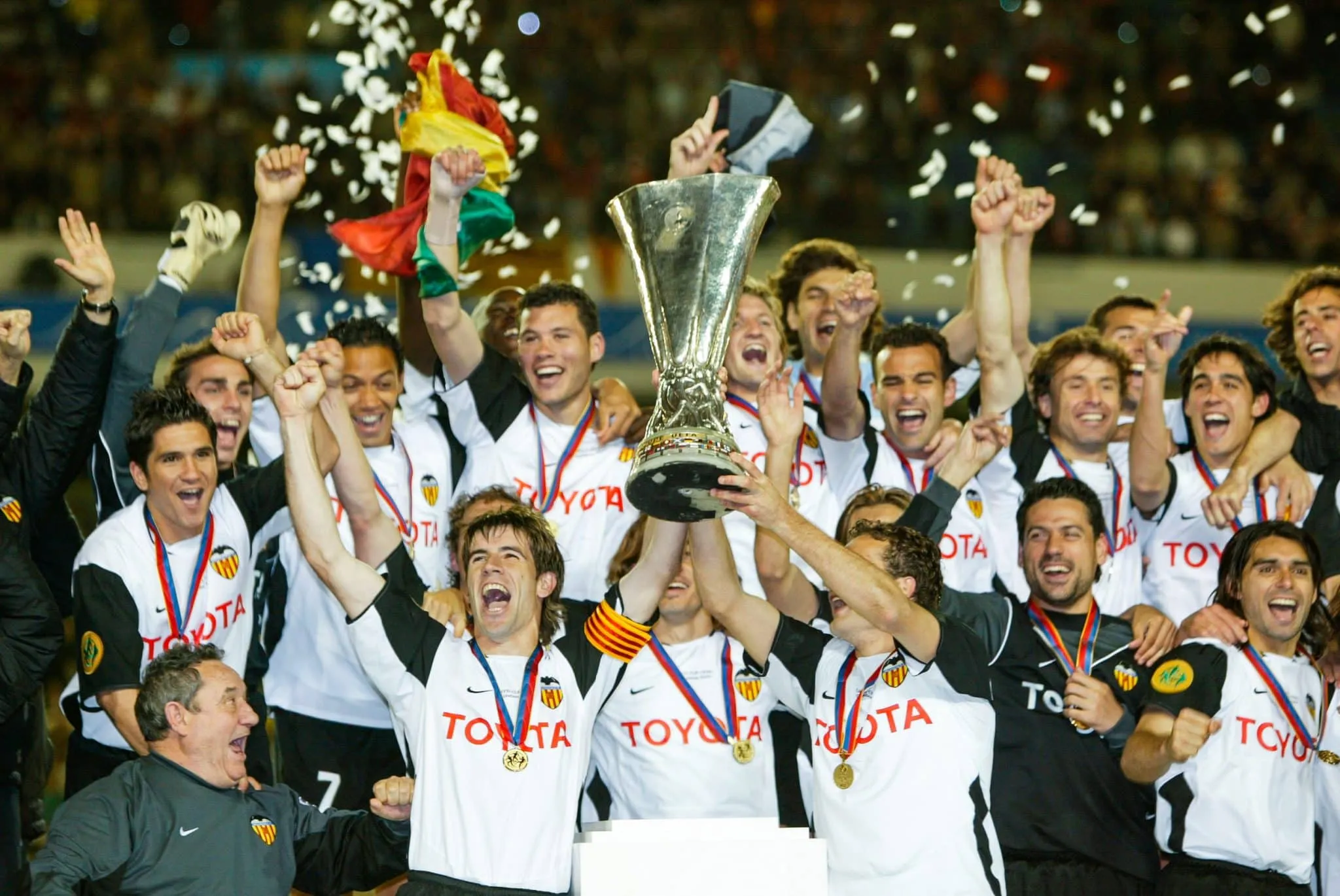 Em 2004, o Valencia fez hist&oacute;ria, conquistou a Copa da Uefa e retomou seu protagonismo no cen&aacute;rio europeu ap&oacute;s 24 anos