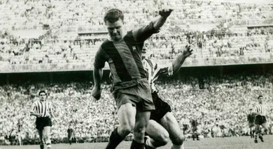 Quando o Real Madrid ajudou lenda do Bar&ccedil;a a passar o Natal com sua m&atilde;e ap&oacute;s 12 anos sem v&ecirc;-la