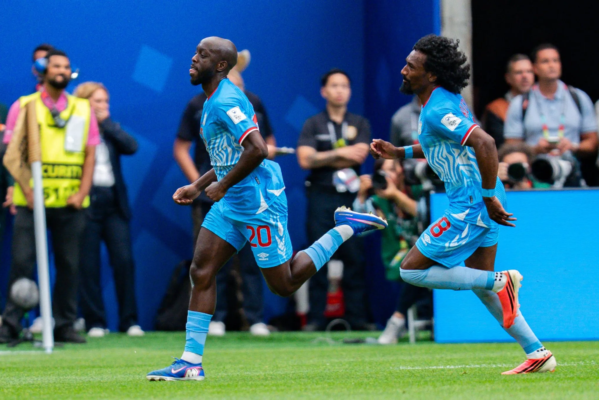 Yoane Wissa comemora gol da RD Congo (Foto: Imago/Kirchner-Media)