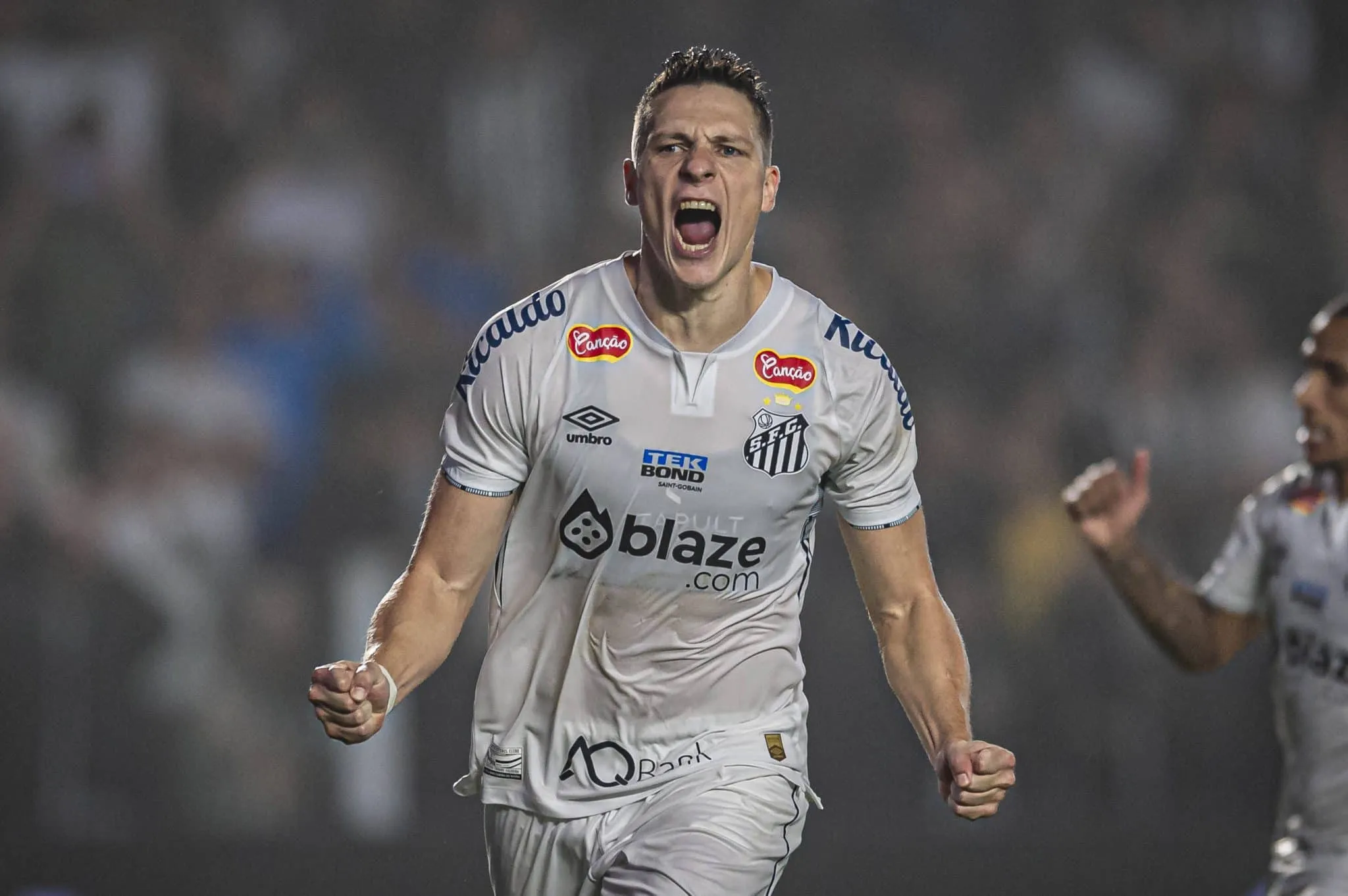 Santos consegue vit&oacute;ria jur&iacute;dica e evita novo transfer ban nacional