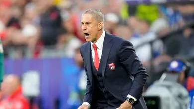 Mesmo derrotada, Alb&acirc;nia de Sylvinho faz hist&oacute;ria contra It&aacute;lia na Euro