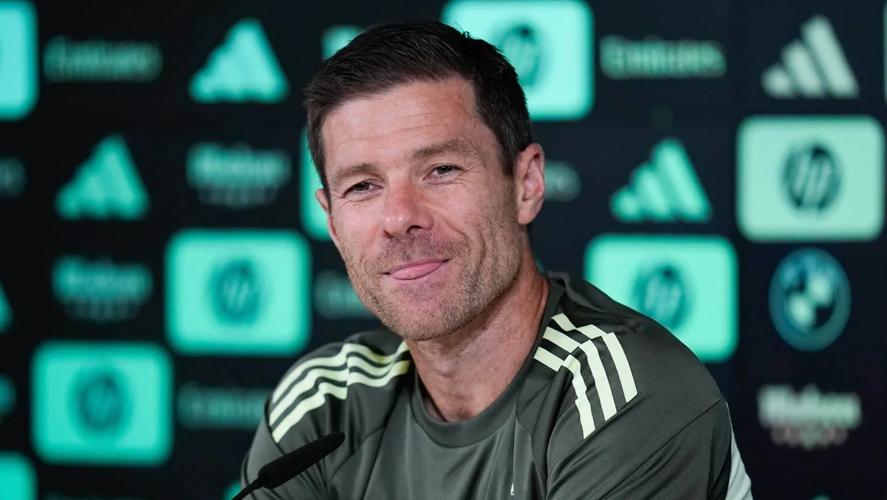 Xabi Alonso enfim reage &agrave; pol&ecirc;mica com Valverde no Real Madrid