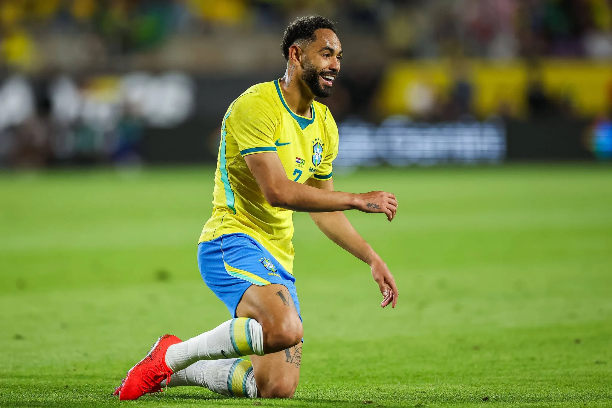 Matheus Cunha em jogo da sele&ccedil;&atilde;o brasileira.