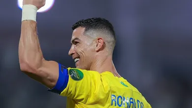 Al-Nassr amassa Shabab e avan&ccedil;a para semi da Copa do Rei com mais um gol de Cristiano Ronaldo