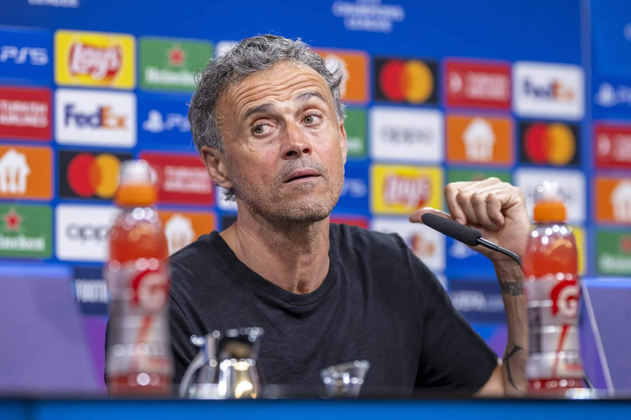 Gerente ficou maluco: PSG faz liquida&ccedil;&atilde;o para vender trio descartado pelo treinador