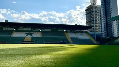 Chapecoense adota gramado sint&eacute;tico com novidade em rela&ccedil;&atilde;o a Palmeiras e Botafogo