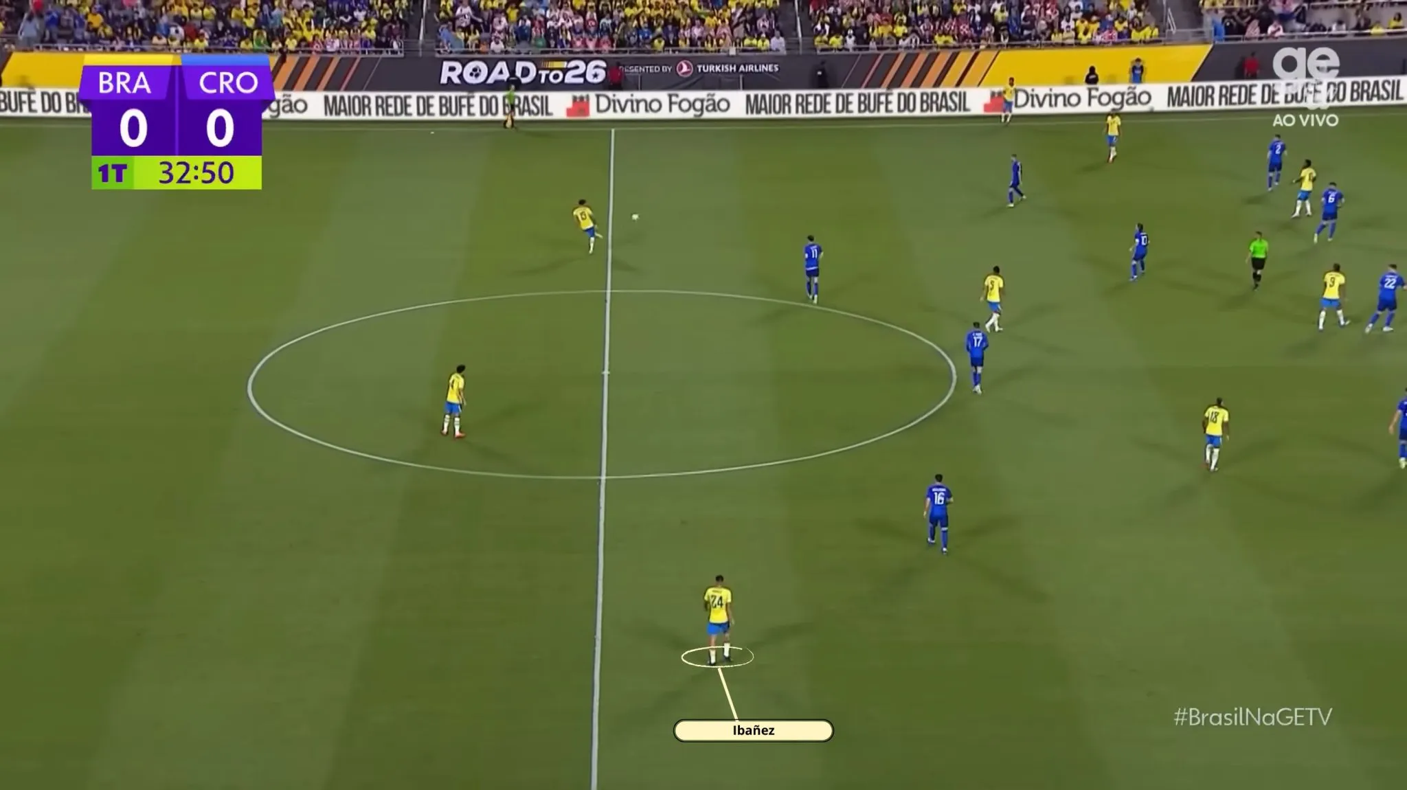 Iba&ntilde;ez como lateral-direito em Brasil x Cro&aacute;cia