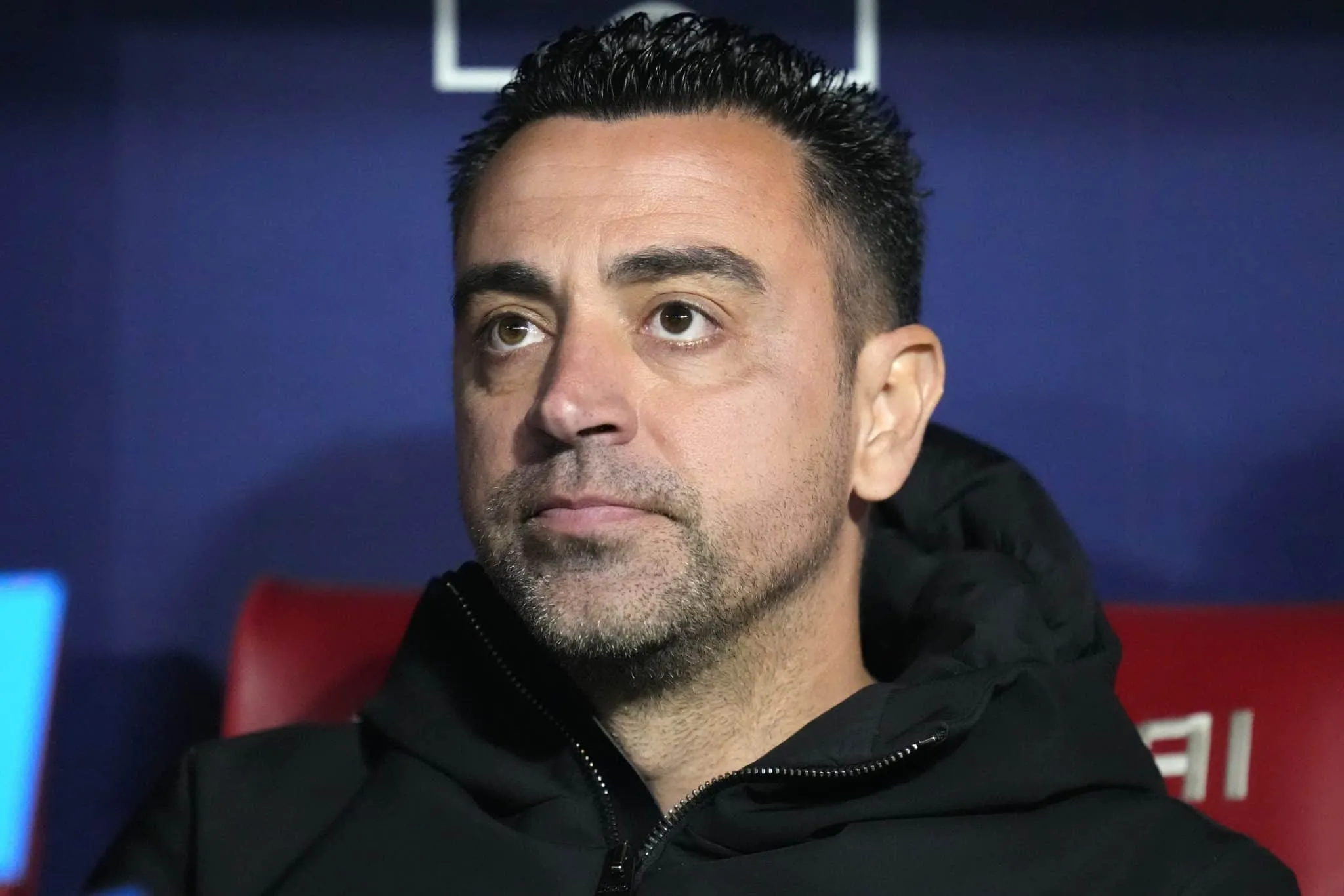 Existe alguma possibilidade de Xavi continuar no Barcelona?