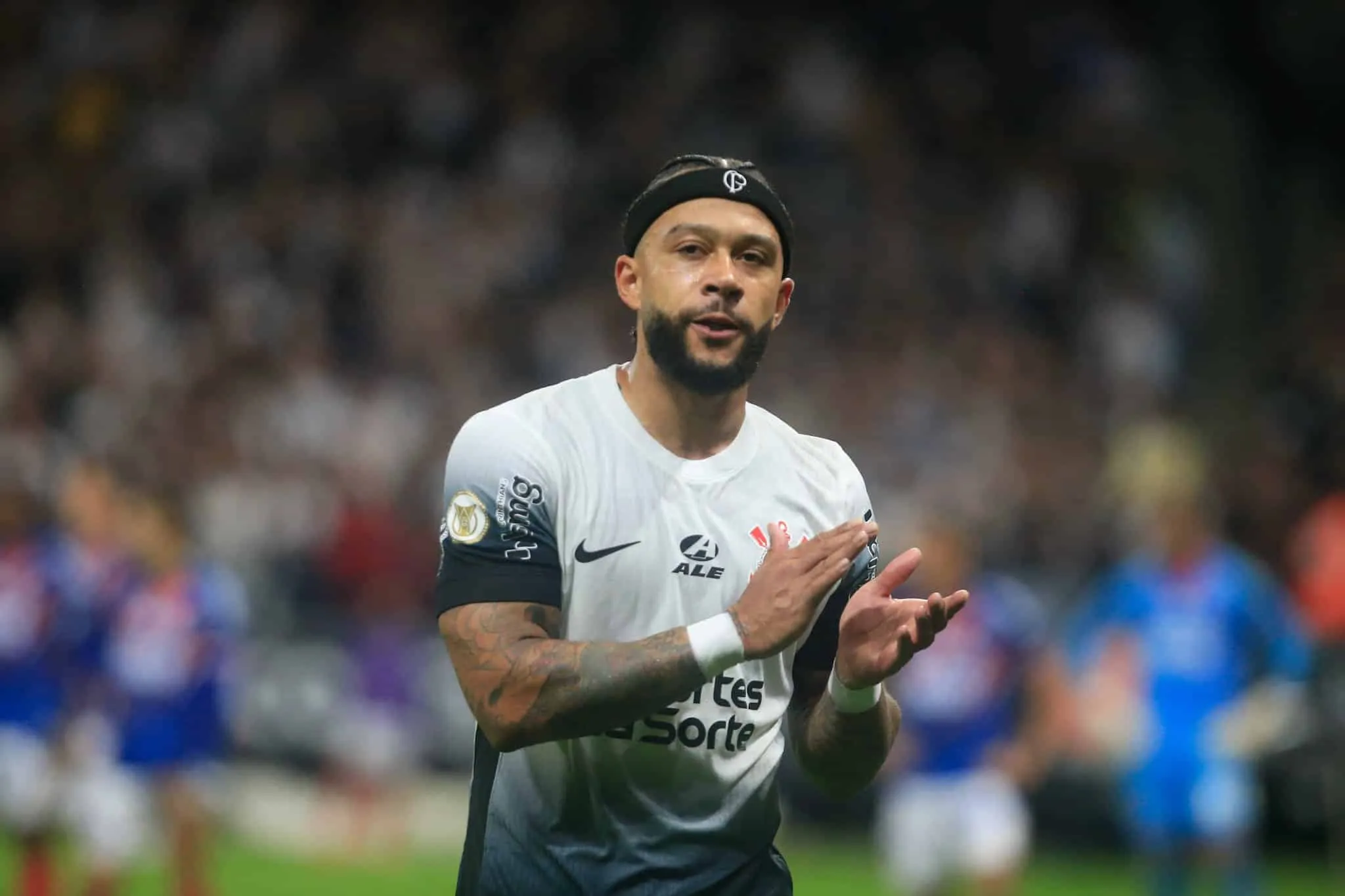Como o Corinthians recuperou dinheiro bloqueado e resolveu atraso de sal&aacute;rios