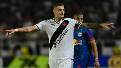 Vegetti encerra seu maior jejum, d&aacute; raz&atilde;o a Diniz e manda recado para a torcida do Vasco