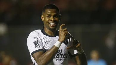 Avan&ccedil;o na Copa do Brasil faz Botafogo alcan&ccedil;ar os principais objetivos do 1&ordm; semestre