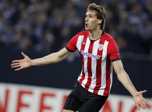 Bielsa: &ldquo;A renova&ccedil;&atilde;o de Llorente ainda n&atilde;o foi resolvida&rdquo;
