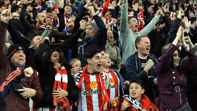 Alegria dupla: Sunderland se garantiu na Premier League e ainda rebaixou o rival Newcastle