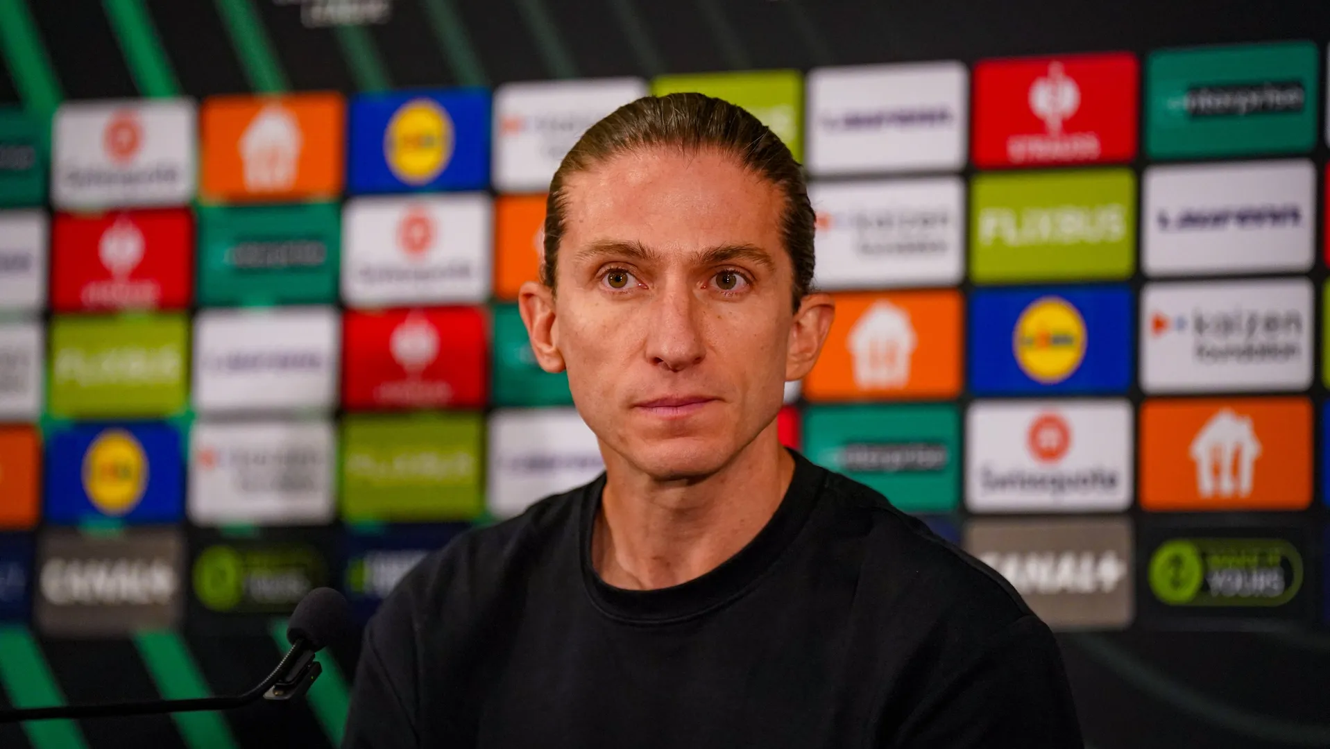 Filipe Luís exalta Lamine Camara no Monaco e craque ganha destaque