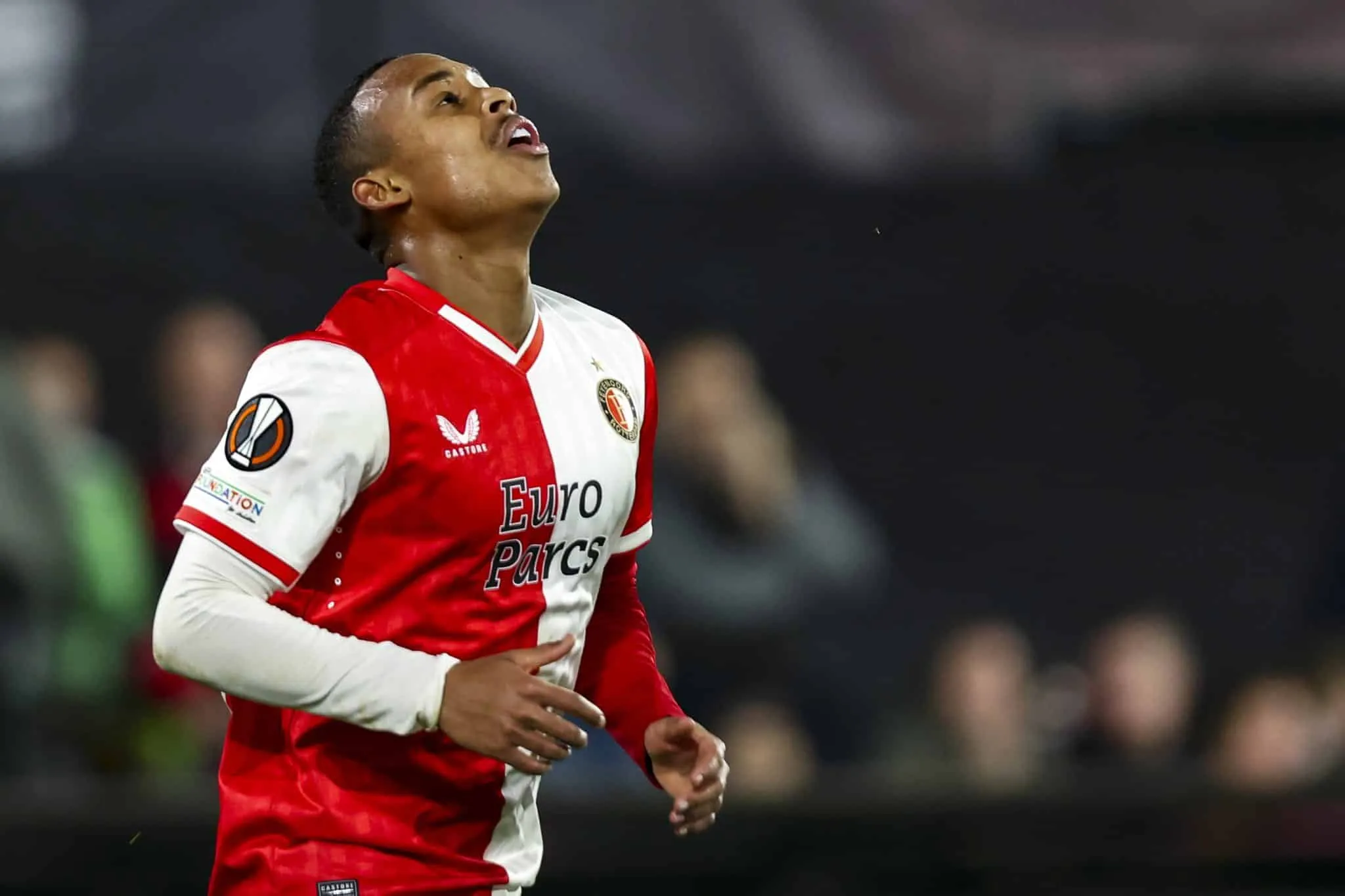 Igor Paix&atilde;o e Lukaku s&atilde;o protagonistas de empate emocionante entre Feyenoord e Roma pela Liga Europa