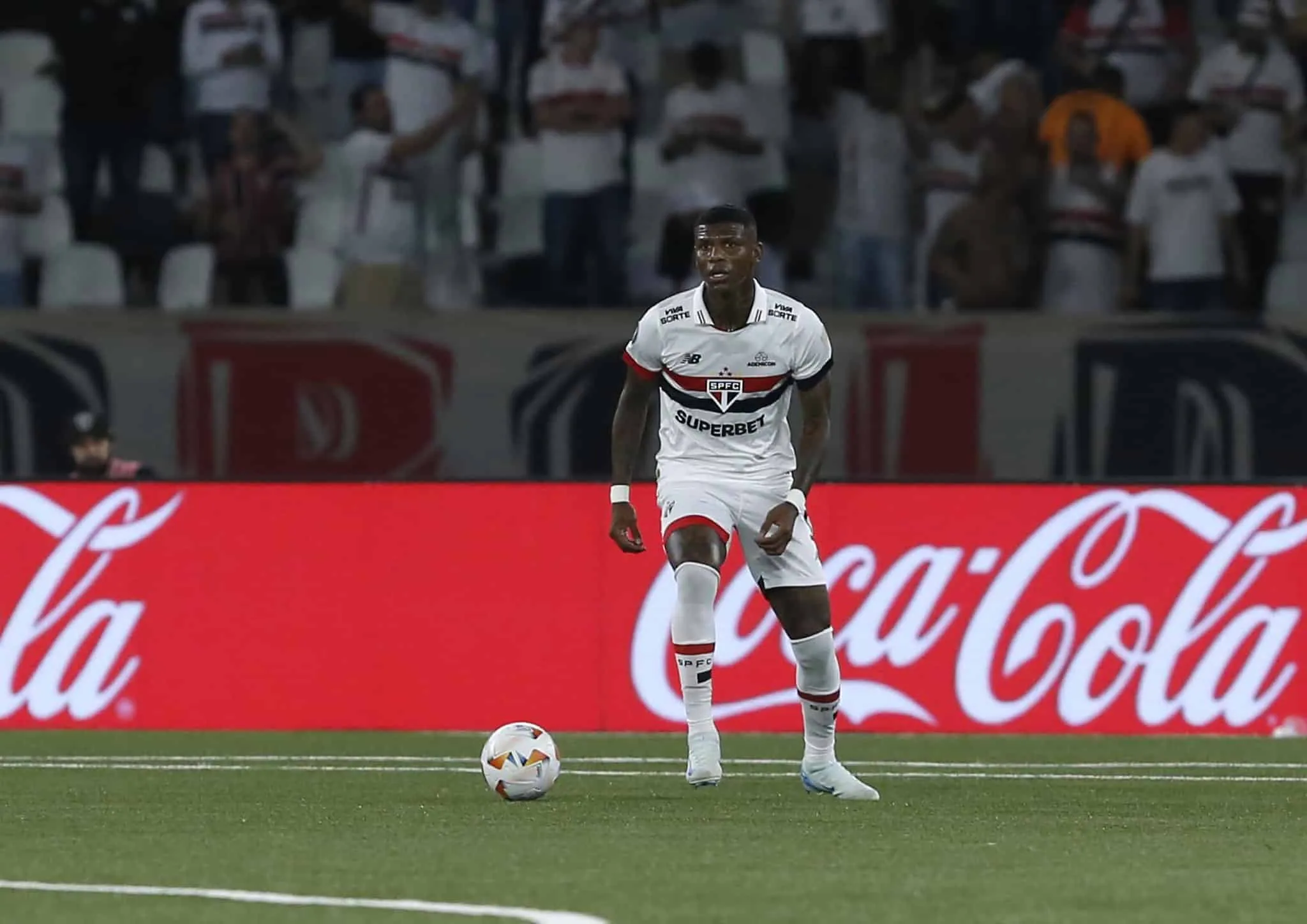 S&atilde;o Paulo deve empate contra o Botafogo a atua&ccedil;&otilde;es hist&oacute;ricas de Arboleda e Sabino na Libertadores