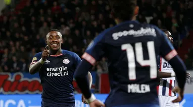 Sem esfor&ccedil;o, PSV bate o Willem II e segue em frente na acirrada corrida com o Ajax