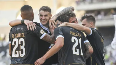Vasco encerra tabu contra o Fluminense, vence e d&aacute; esperan&ccedil;as na luta para sair do Z4