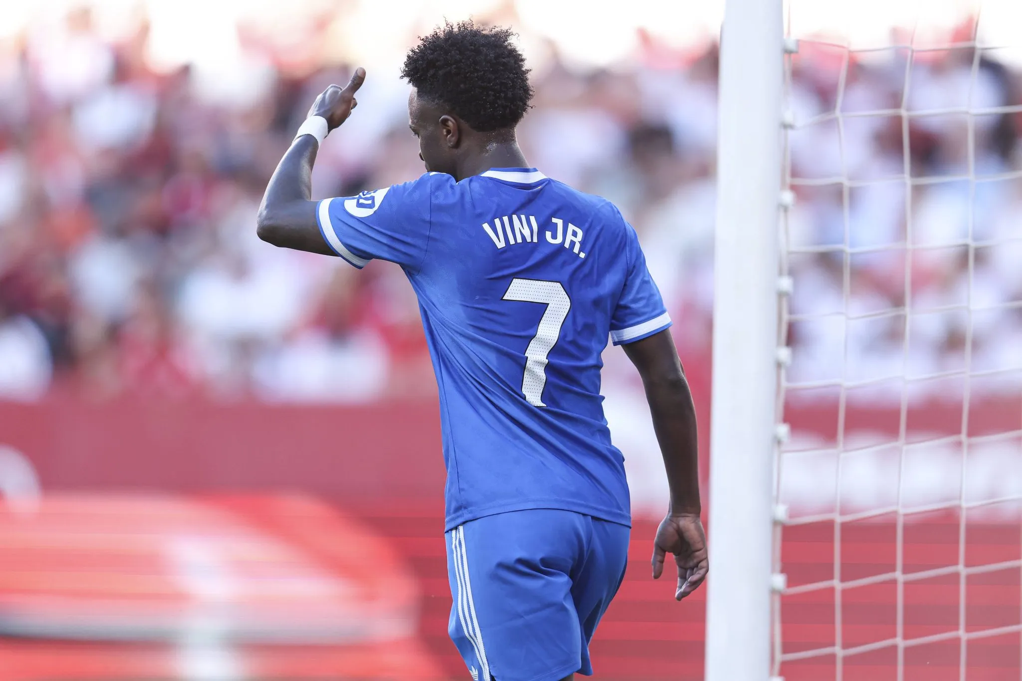 Vinicius J&uacute;nior marcou o &uacute;nico gol do eal Madrid na vit&oacute;ria contra o Sevilla. Foto: IMAGO/Pressinphoto