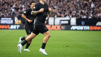 Garro &eacute; decisivo e Corinthians mostra que aprendeu com erros antigos contra o Vasco