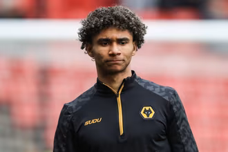 Wolverhampton pede retorno de brasileiro, mas pode negoci&aacute;-lo com outra equipe