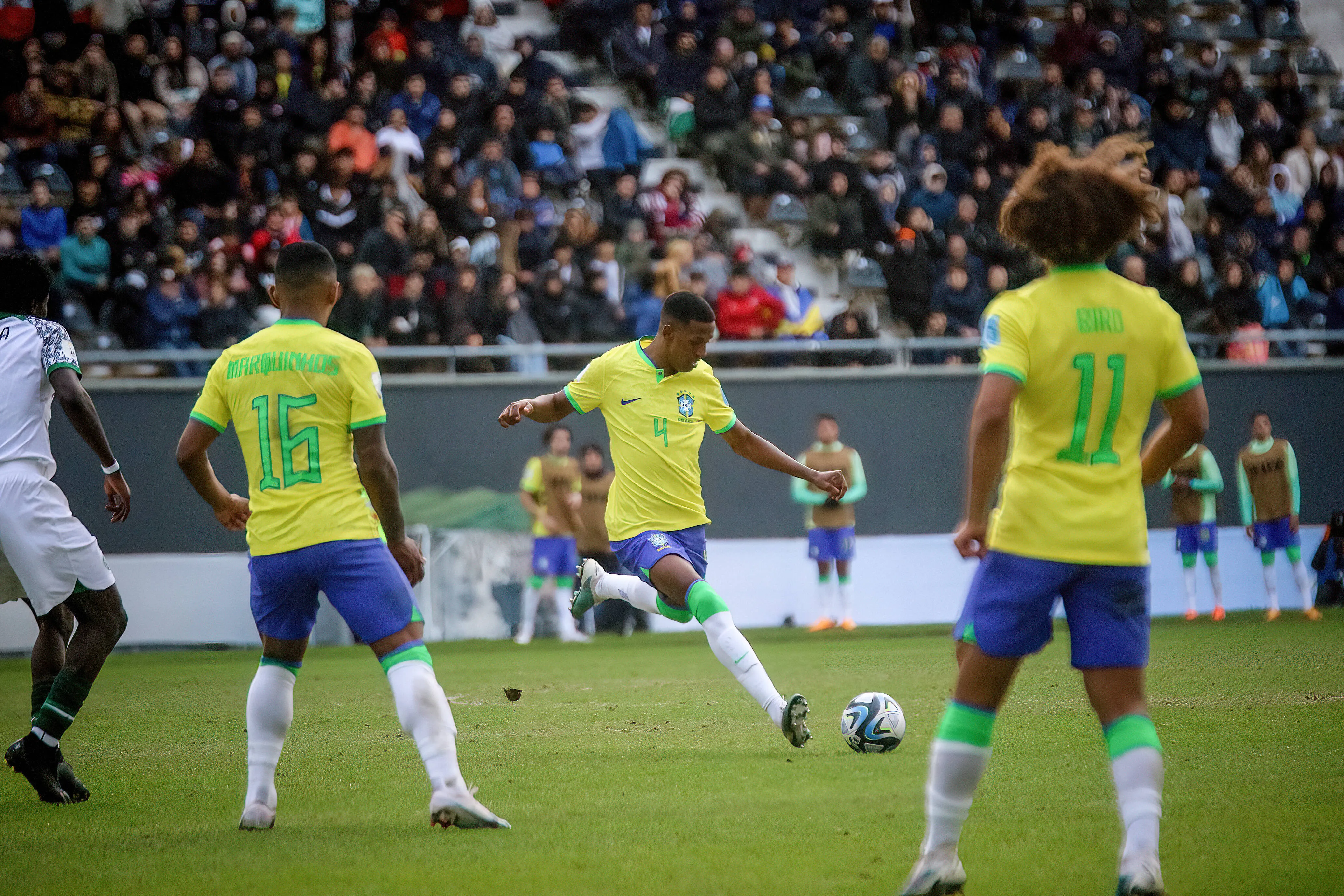 CBF atende pedido do Internacional e Robert Renan &eacute; desconvocado do Pr&eacute;-Ol&iacute;mpico