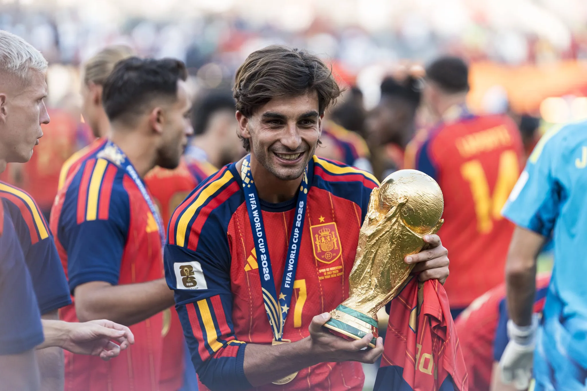 Ferran Torres comemora t&iacute;tulo da Espanha