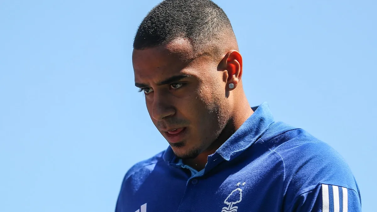 Murillo pode refor&ccedil;ar gigante ingl&ecirc;s e gerar renda extra ao Corinthians