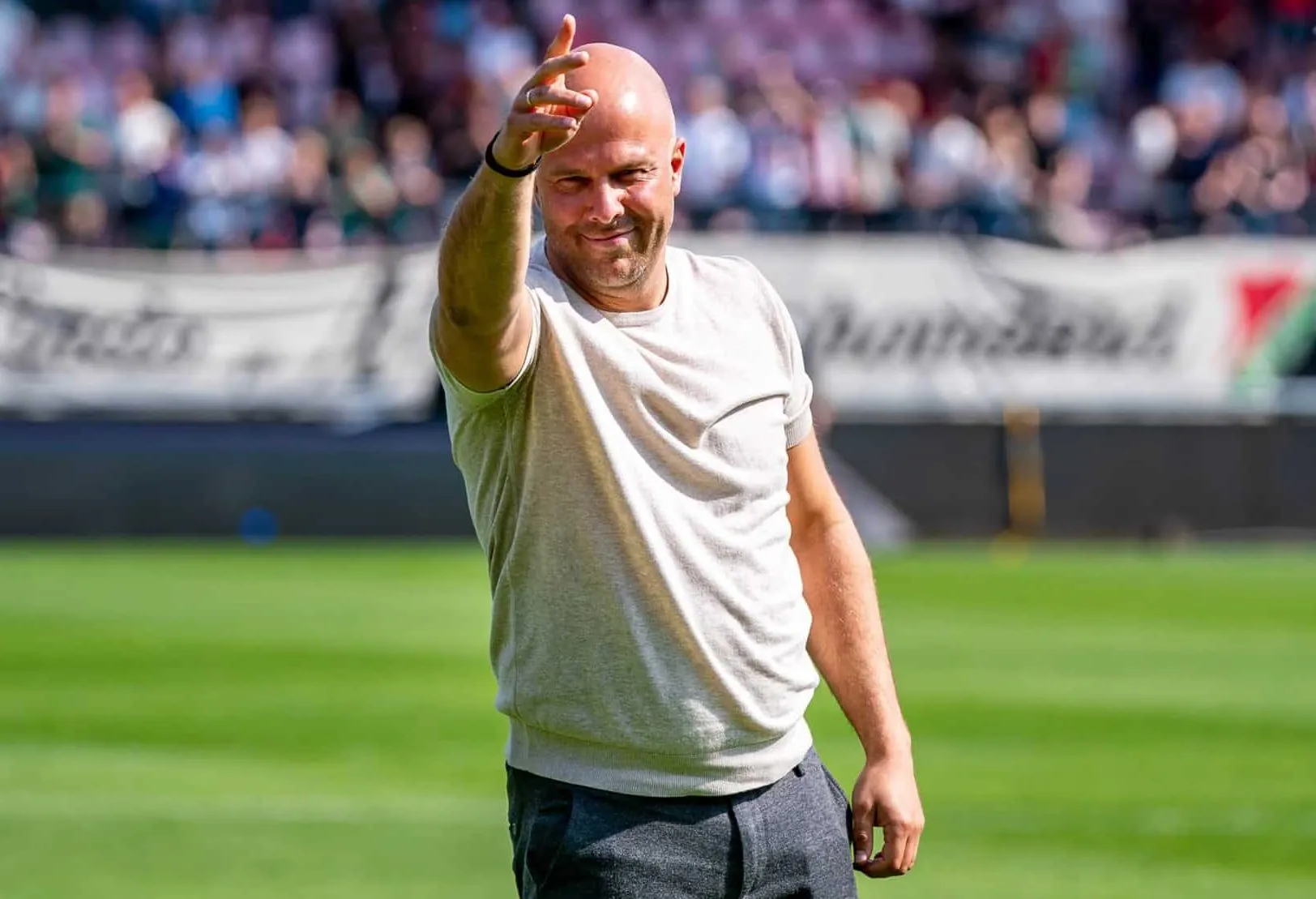 &lsquo;Aproveite os &uacute;ltimos momentos&rsquo;: Feyenoord se despede de Arne Slot
