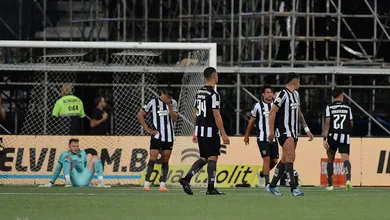 Como o Botafogo perdeu uma incr&iacute;vel vantagem de 14 pontos para o Palmeiras em menos de um m&ecirc;s