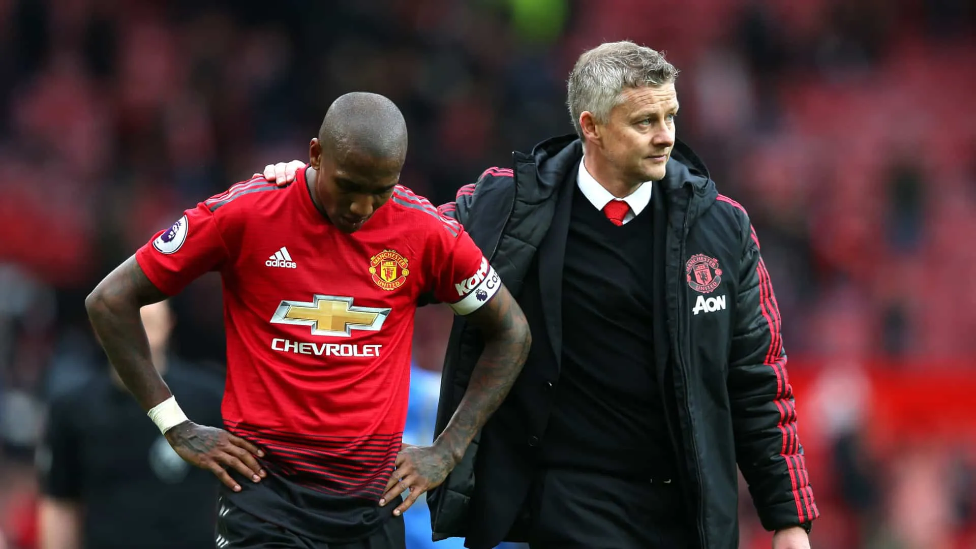De Gea falha, Manchester United s&oacute; empata com Chelsea e Champions fica distante de Old Trafford