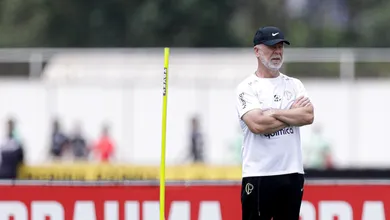 Mais tranquilo no Brasileiro, Mano espera novo presidente do Corinthians para iniciar reformula&ccedil;&atilde;o