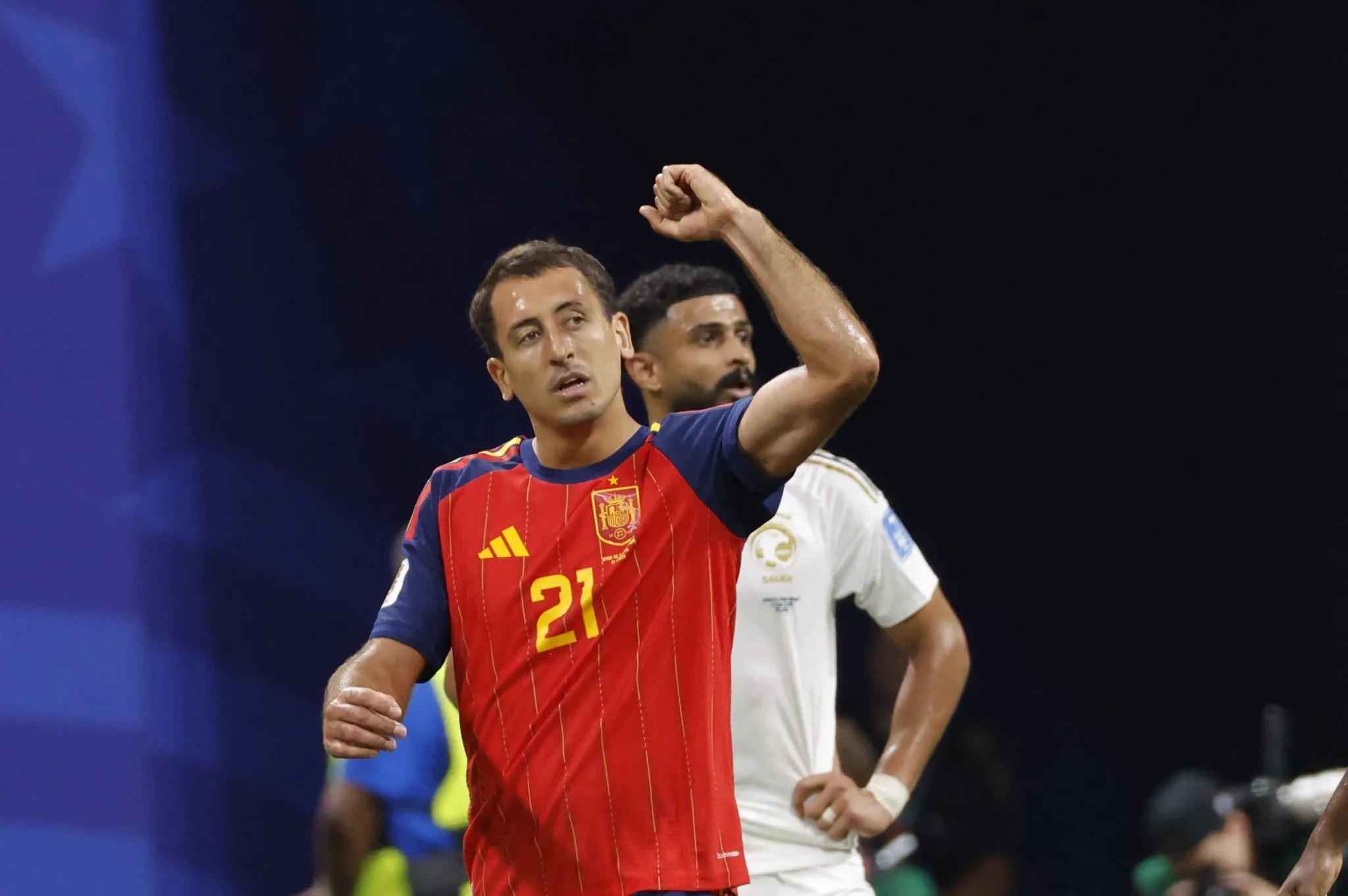 Oyarzabal participou de tr&ecirc;s gols na vit&oacute;ria da Espanha