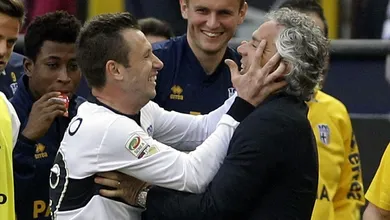 Parma mant&eacute;m incr&iacute;vel s&eacute;rie invicta e evidencia s&eacute;rios problemas defensivos do Milan