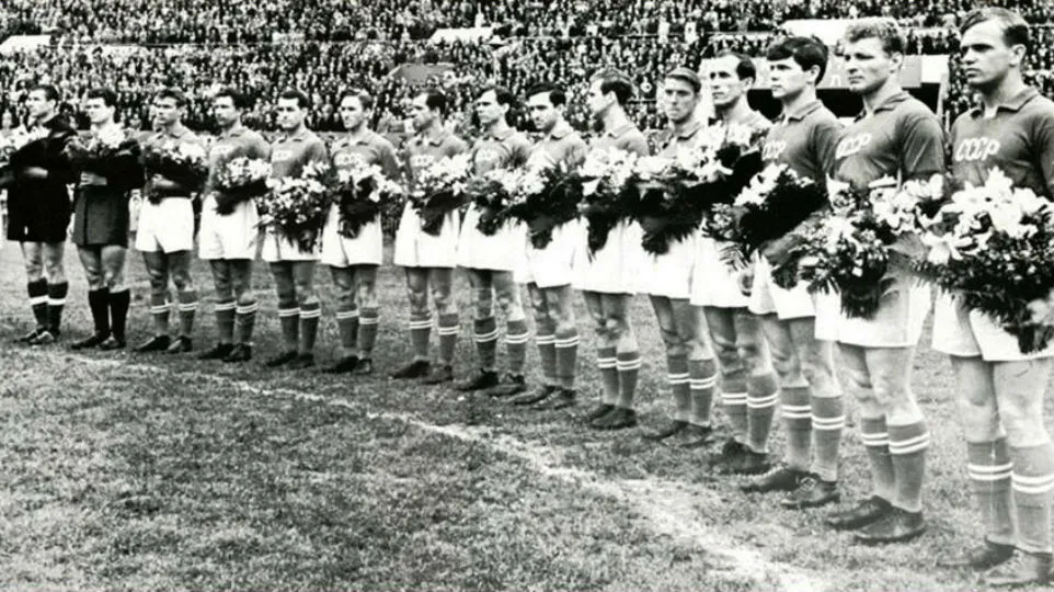 H&aacute; 60 anos, a sele&ccedil;&atilde;o sovi&eacute;tica eclodia para o mundo com a conquista do ouro ol&iacute;mpico
