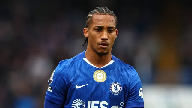 Na sombra de Jo&atilde;o Pedro, ex-joia do Barcelona pode deixar o Chelsea e voltar a LaLiga