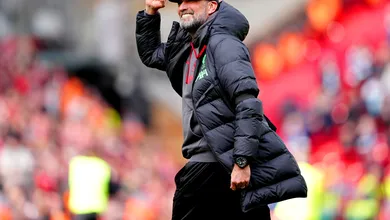 Em reviravolta, t&eacute;cnico do Liverpool pode ser brasileiro