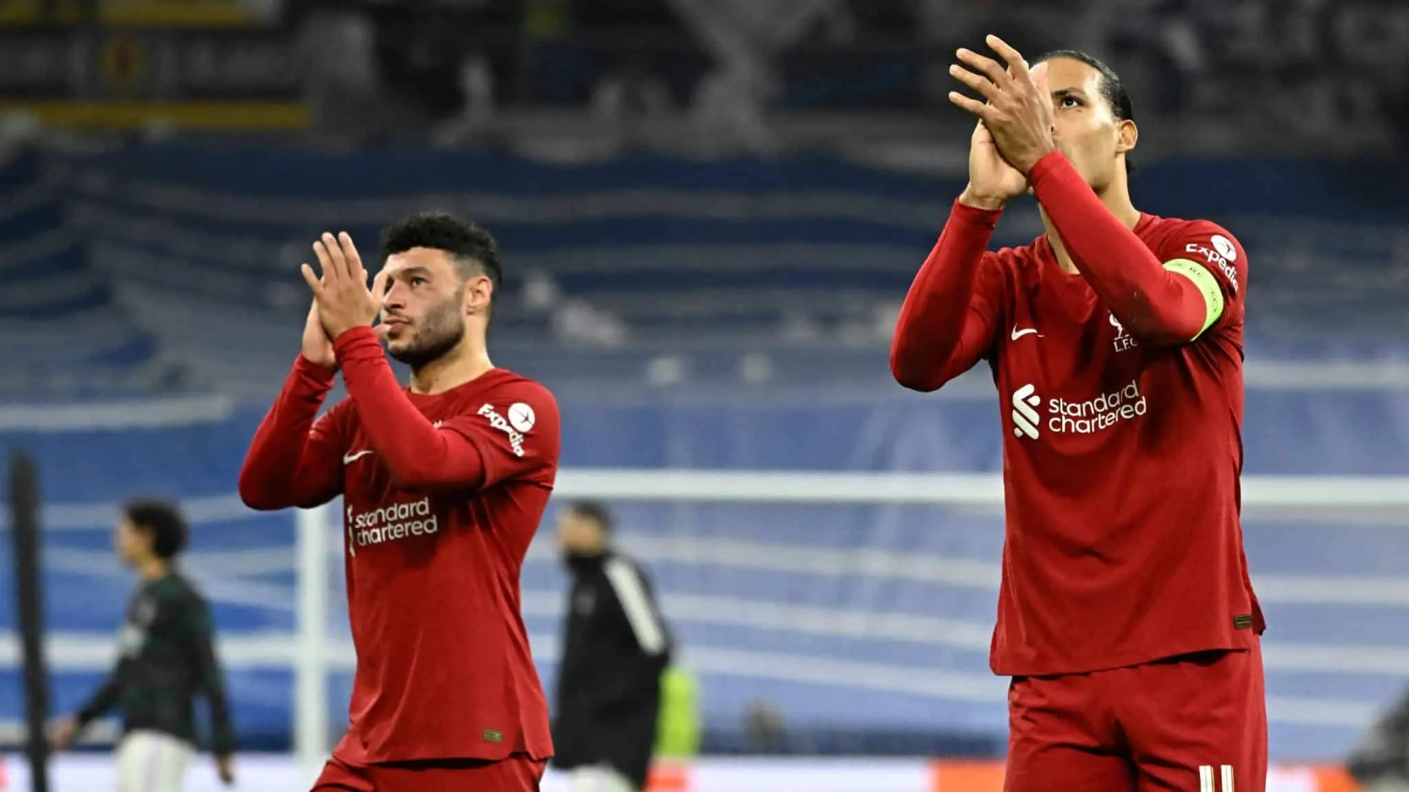 Real Madrid agradeceu Liverpool por homenagem a Amancio tocando You&rsquo;ll Never Walk Alone ao fim do jogo