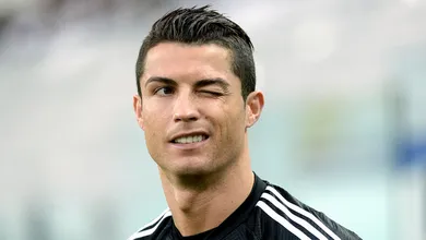 Cristiano Ronaldo recebe R$ 1 milh&atilde;o para cada tu&iacute;te publicit&aacute;rio