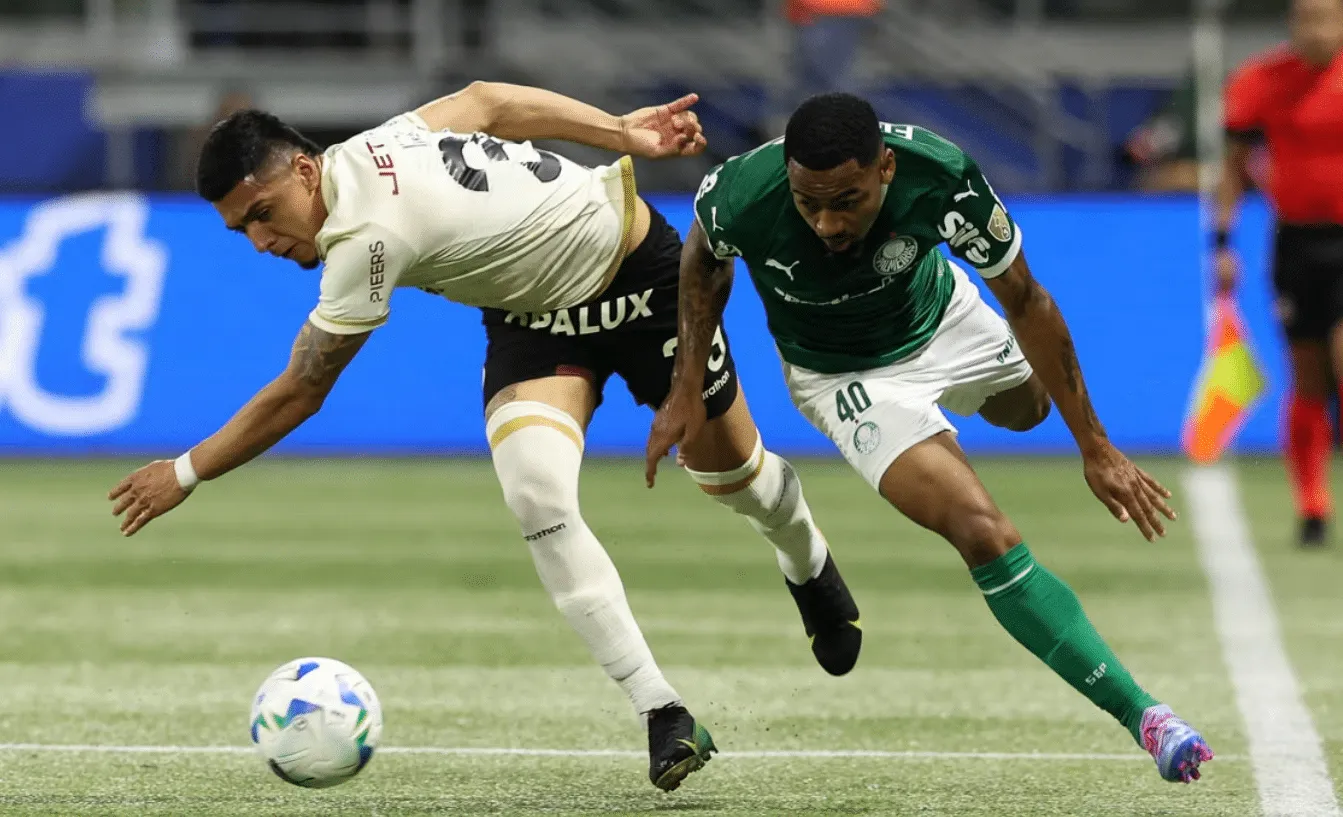 Experi&ecirc;ncias de Abel fracassam e real&ccedil;am problemas graves e sem solu&ccedil;&atilde;o no Palmeiras