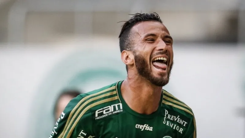 Palmeiras aproveitou o mando e fez seu resultado, mas preju&iacute;zo do Santos poderia ter sido maior