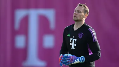 Neuer tem data para voltar ao Bayern ap&oacute;s 331 dias e, finalmente, dar fim &agrave; crise de goleiros do time
