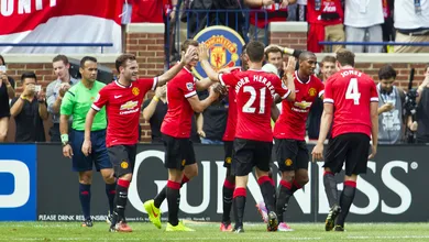 Mais uma linda troca de passes do Manchester United termina em gola&ccedil;o