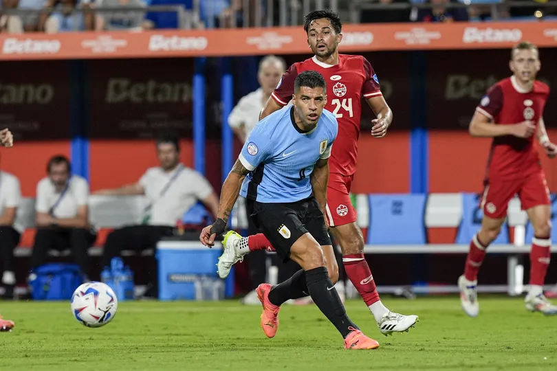 Bielsa exalta comprometimento de Su&aacute;rez na Copa Am&eacute;rica